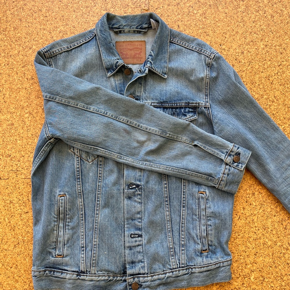 Levi’s Trucker Jacket